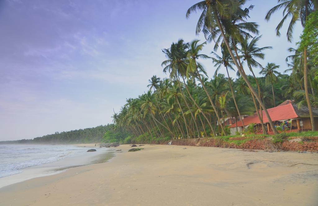 Chera Rocks Beach House Hotell Thottada Rum bild