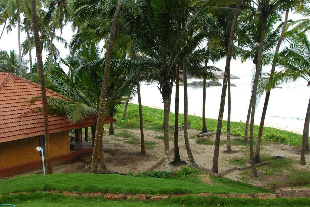 Chera Rocks Beach House Hotell Thottada Rum bild